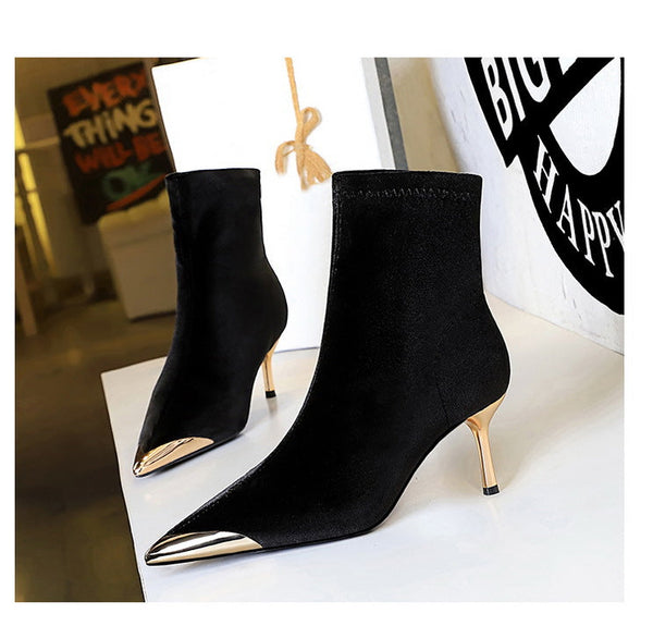 Santiag mi-haute noir Daim Synthétique Femme - Talon doré et bout en métal chic