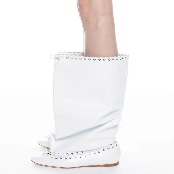 Santiag mi-haute noir Synthétique Femme - Effet verni brillant et œillets métalliques