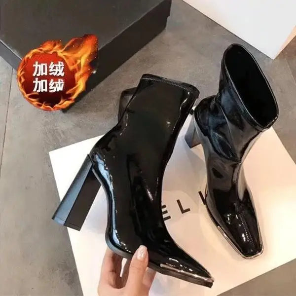 Santiag mi-haute noir Synthétique Femme - Finition vernie avec talons modernes