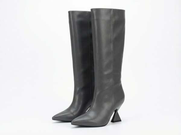 Santiag haute gris Synthétique Femme - Élégance moderne avec talon stylisé - three_quarter_view