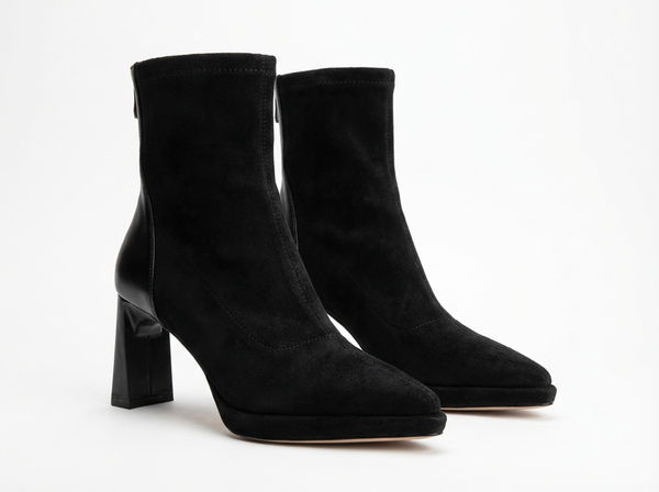 Bottine haute noir Daim Synthétique Femme - Santiags élégantes avec bout pointu chic - three_quarter_view