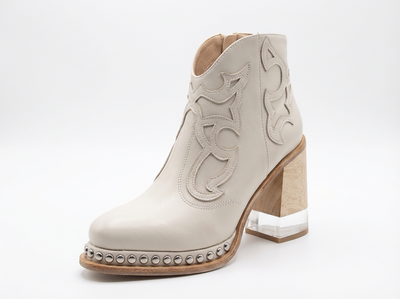 Santiag mi-haute blanc Simili Cuir Femme - Chelsea élégante avec broderies et clous - three_quarter_view