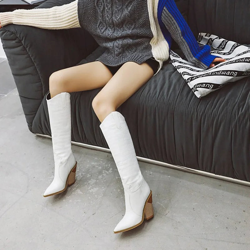 Santiag haute jaune Simili Cuir Femme - Motif crocodile élégant avec talon incliné