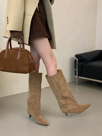 Botte haute marron clair Daim Synthétique Femme - Style western sophistiqué à bout pointu 3