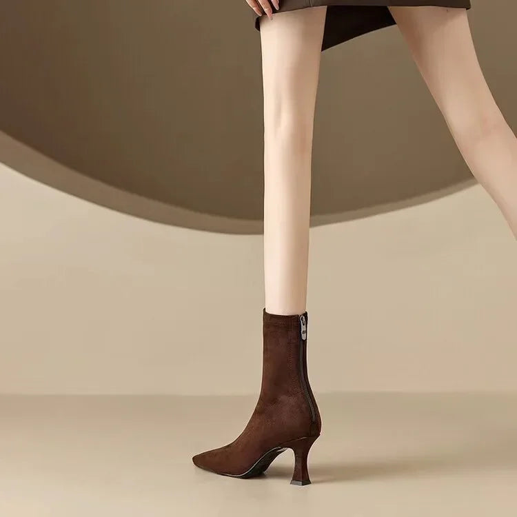 Botte haute marron Daim Synthétique Femme - Élégantes santiags marron avec bout pointu 4