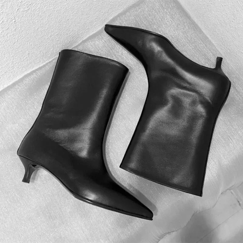 Botte haute noir Simili Cuir Femme - santiags modernisées au design minimaliste