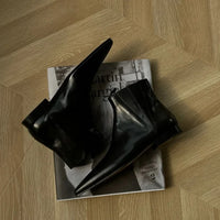 Bottine chelsea noir Cuir Femme - Design épuré en cuir noir lisse 3