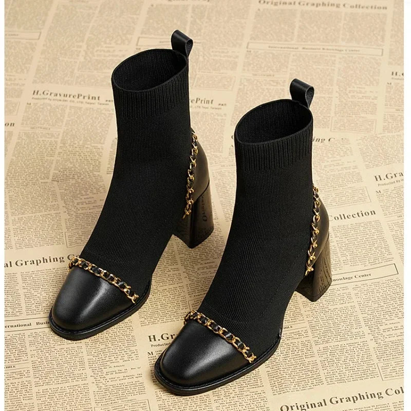 Bottine haute noir Synthétique Femme - Chaînes dorées et bout carré élégant 2