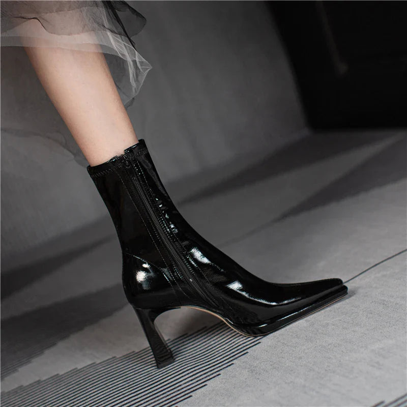 Bottine haute noir Simili Cuir Femme - Santiags noires vernies à bout pointu 2