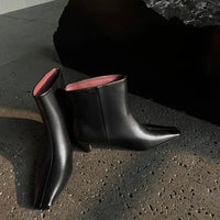 Santiag haute noir Cuir Femme - Élégance moderne pointue et sophistiquée 1