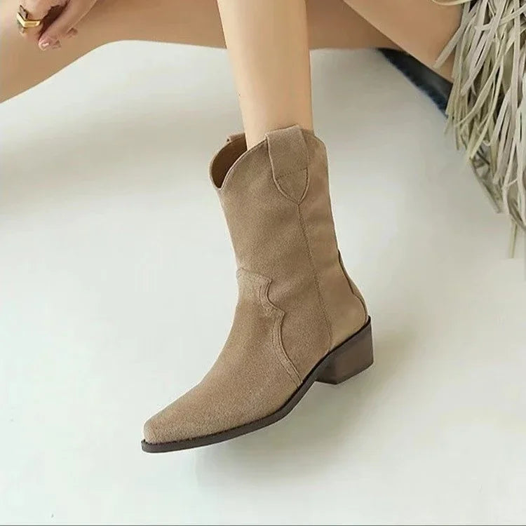 Santiag basse beige Daim Femme - Élégance rétro avec talons carrés 5