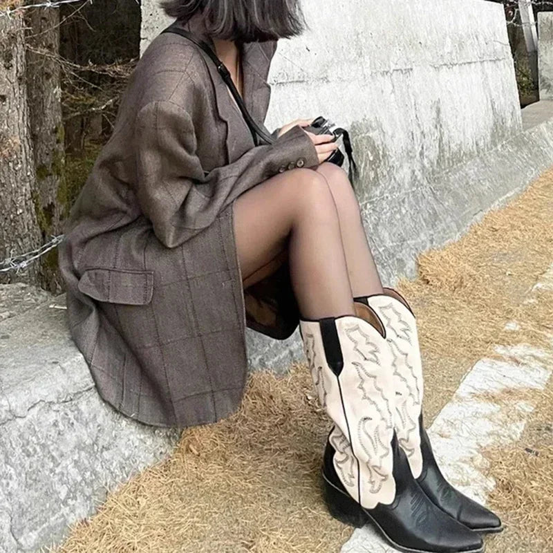 Santiag haute noir Simili Cuir Femme - Broderies western exquises et bout pointu 5