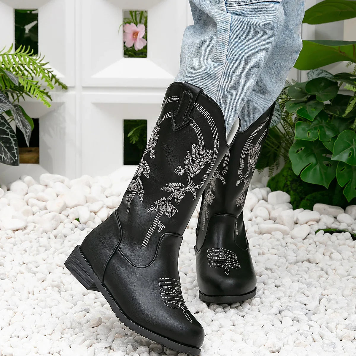 Santiag mi-haute noir Cuir Fille - Broderies florales contrastantes élégantes 4