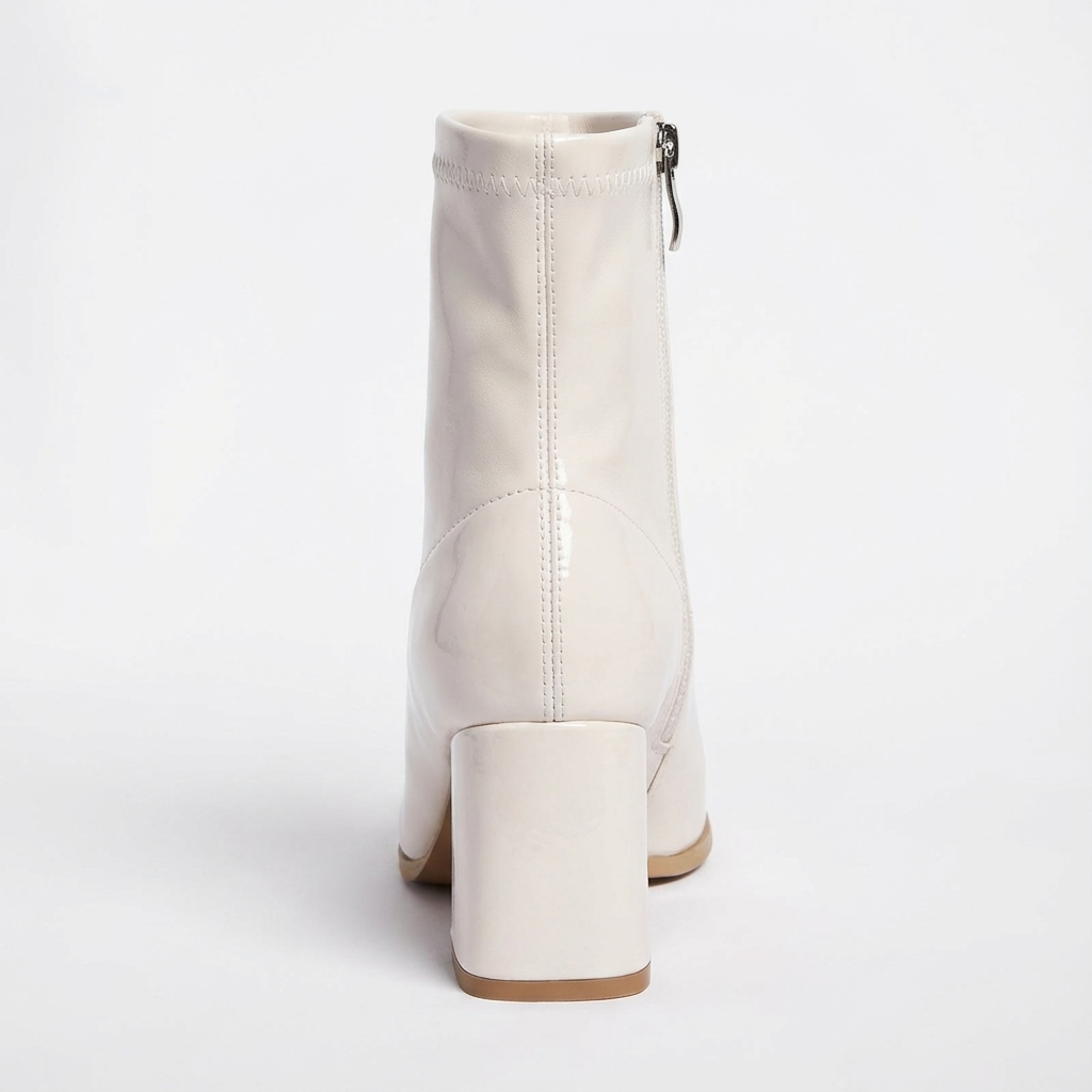 Bottine à talon blanc Synthétique Femme - Santiags blanches vernis chic et modernes 4