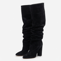 Botte haute noir Daim Synthétique Femme - Talon bloc, design épuré sans ornement 1