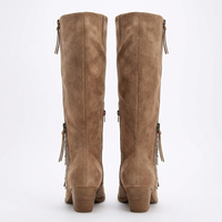 Santiag haute marron clair Daim Synthétique Femme - Broderie florale et talon carré élégant 3