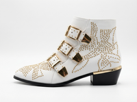 Santiag basse blanc Cuir Femme - Clous dorés et boucles modernes 2