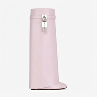 Botte haute rose Cuir Femme - Cuir rose et cadenas argenté audacieux 2