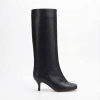 Botte haute noir Daim Synthétique Femme - Élégance minimaliste au style western moderne 2