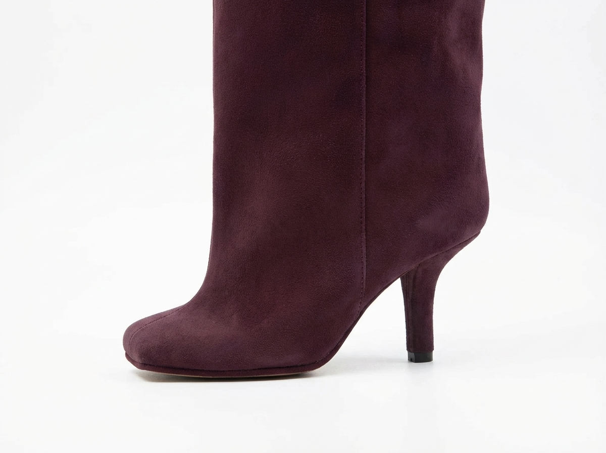 Botte haute violet Daim Synthétique Femme - Santiags violettes au charme sobre