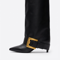 Botte haute noir Synthétique Femme - Boucle dorée pour élégance moderne 3