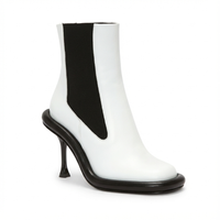 Bottine chelsea blanc Synthétique Femme - Talon sculpté et empiècements élastiques noirs 1