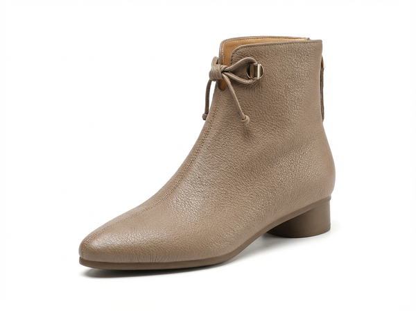 Santiag basse beige Cuir Femme - Élégance avec nœud et boucle métallique - three_quarter_view