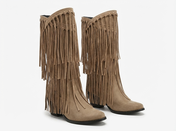 Santiag haute marron clair Daim Synthétique Femme - Franges longues et texture douce bohème - three_quarter_view