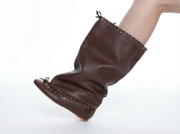 Santiag mi-haute marron Synthétique Femme - Lacets décoratifs et bout ouvert audacieux - three_quarter_view