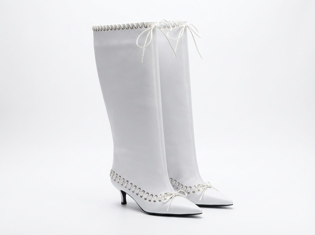 Botte haute blanc Synthétique Femme - Santiags blanches à talon aiguille sophistiqué
