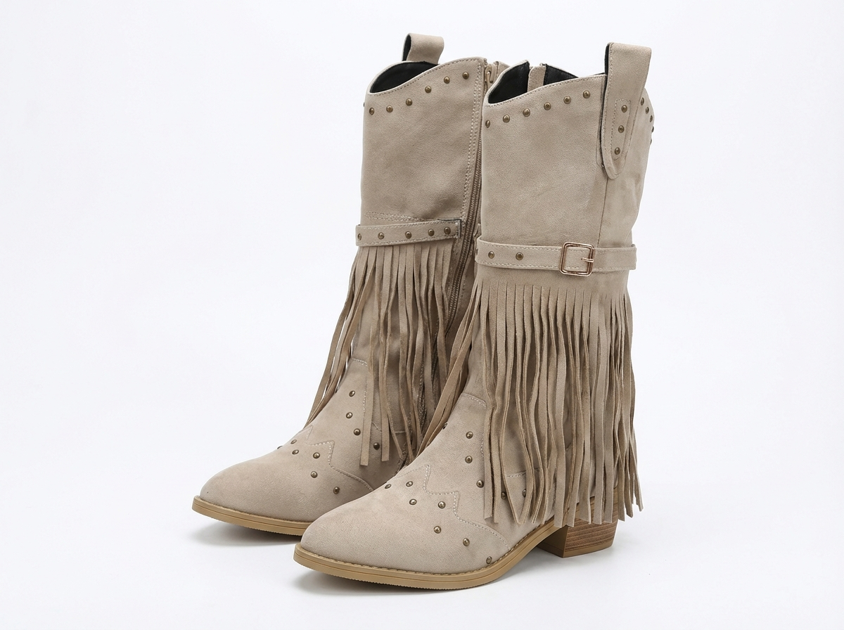 Santiag mi-haute beige Daim Synthétique Femme - Franges longues et clous métalliques stylisés