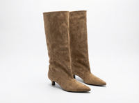 Botte haute marron clair Daim Synthétique Femme - Élégance sophistiquée à bout pointu 1