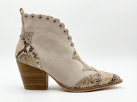 Santiag mi-haute beige Simili Cuir Femme - Motif python avec clous sophistiqués 2