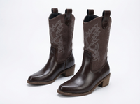 Santiag mi-haute marron Simili Cuir Femme - Broderies western et talons carrés élégants 1