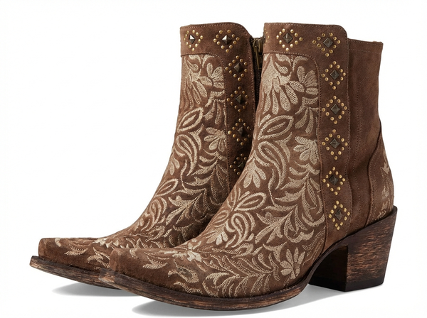 Santiag mi-haute marron Simili Cuir Femme - Broderies florales et clous métalliques élégants - three_quarter_view